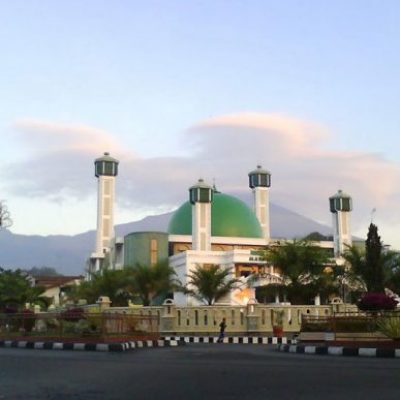 Masjid Agung Syi’arul Islam