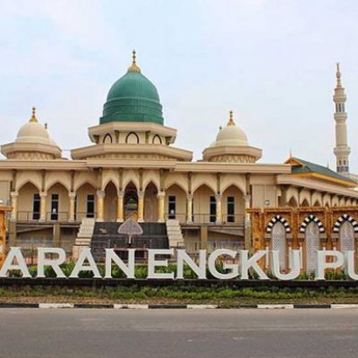 Alun-alun Engku Putri