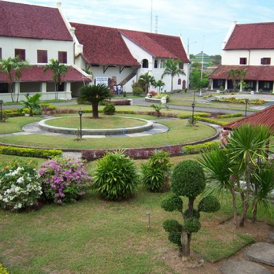 Benteng Ujung Pandang (Fort Rotterdam)