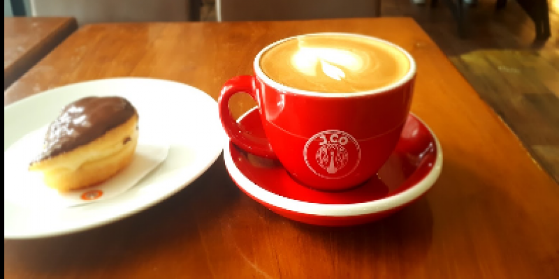 J.Co Donuts & Coffee