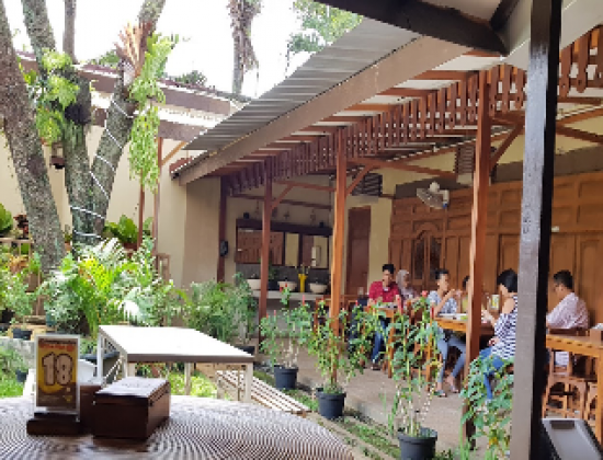 Bebek & Ayam Goreng Pak Ndut