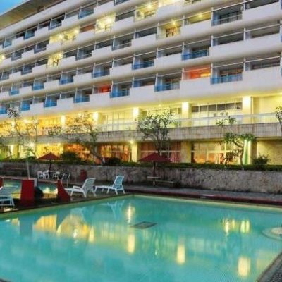 Grand Inna Samudra Beach