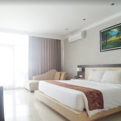Grand Inna Samudra Beach
