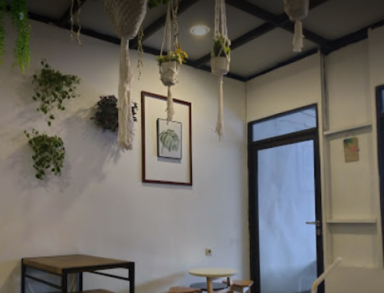 Lantai Dua Coffee and Book
