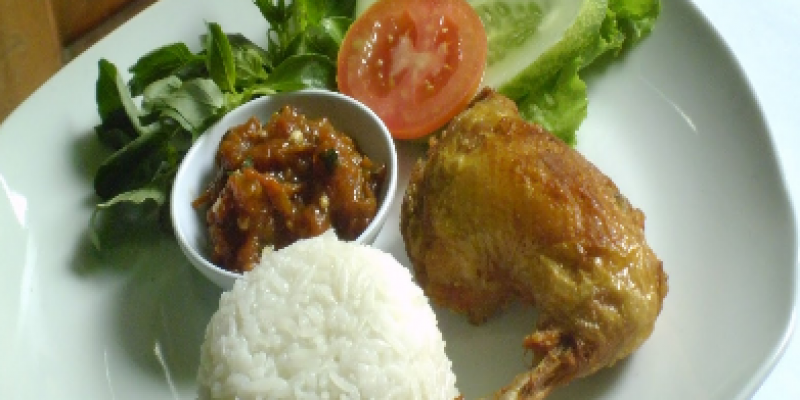 Rumah Makan Kampung Kuring
