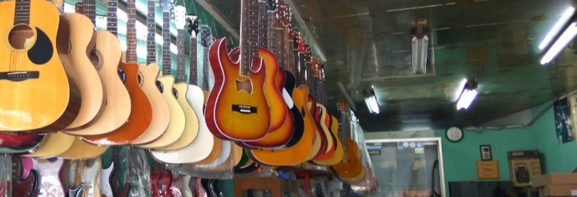 Toko Aneka Musik & Alat Olahraga